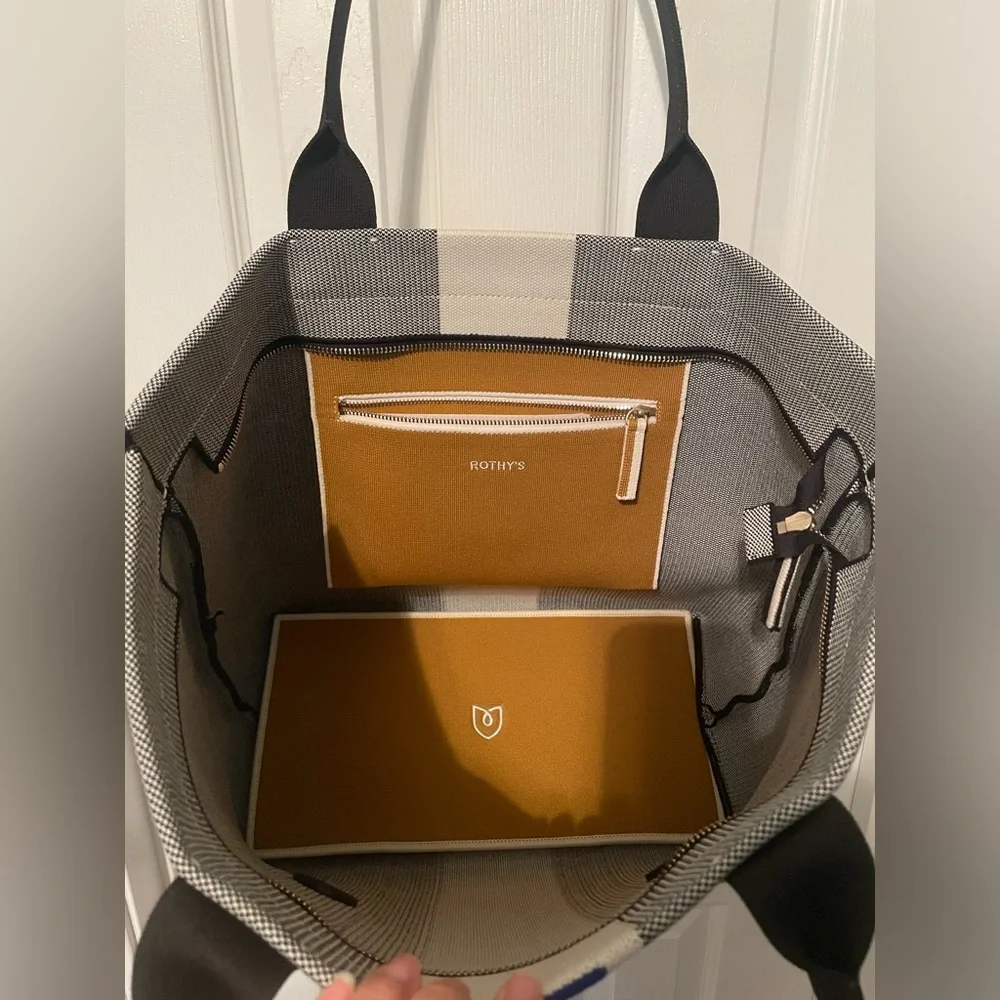 Rothy’s Essential Tote - Gray Mist - Picture 3 of 5